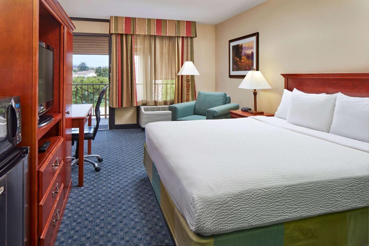 La Quinta By Wyndham Thousand Oaks-Newbury Park Extérieur photo